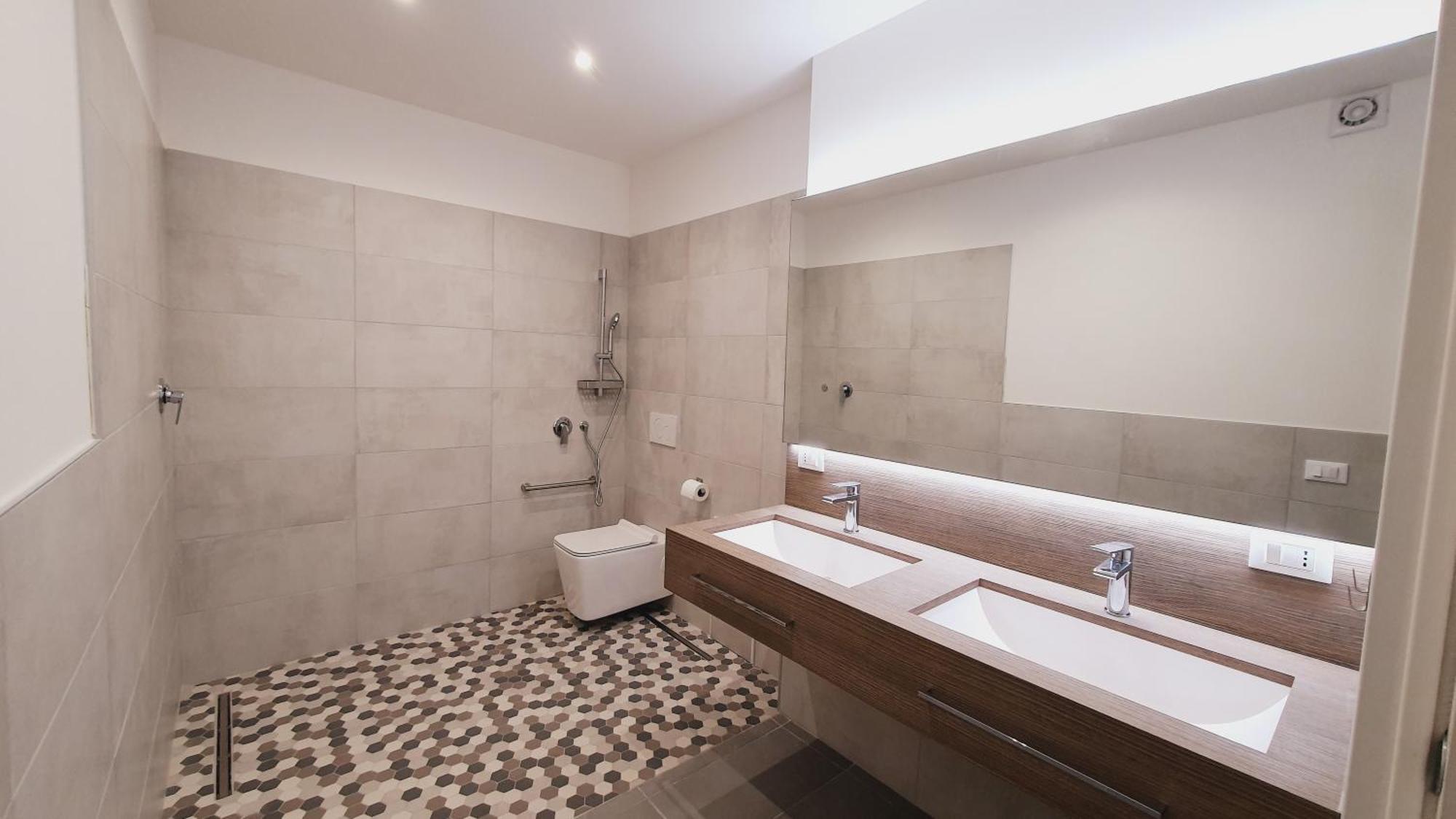 Residence Millefiori Линяно Сабиадоро Екстериор снимка