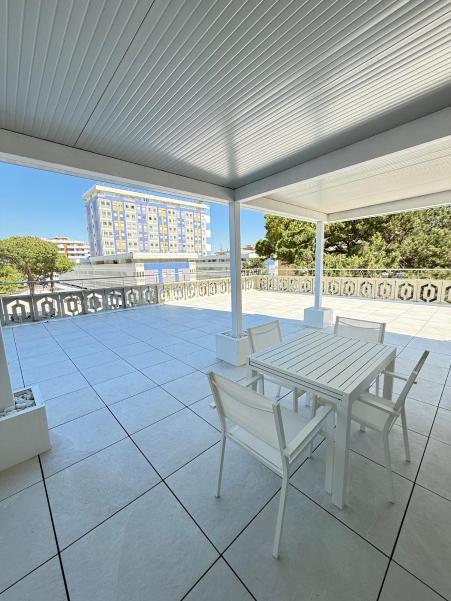 Residence Millefiori Линяно Сабиадоро Екстериор снимка