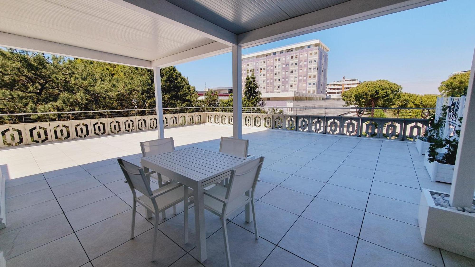 Residence Millefiori Линяно Сабиадоро Екстериор снимка